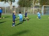 S.K.N.W.K. JO10-1 - FC De Westhoek '20 JO10-2 (competitie) seizoen 2022-2023 (najaar - 2e fase)) (38/85)